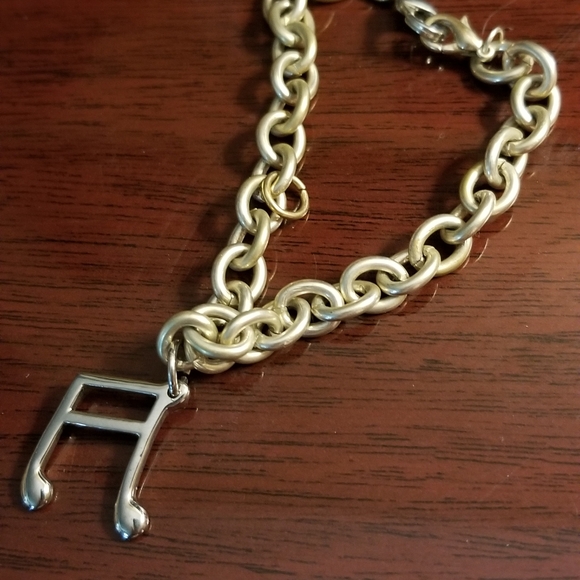 Hand Crafted Jewelry - Handcrafted musical note charm 8" link bracelet
